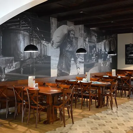 Kyjovský Pivovar - Hotel, Restaurace, Pivní Lázně Hotel