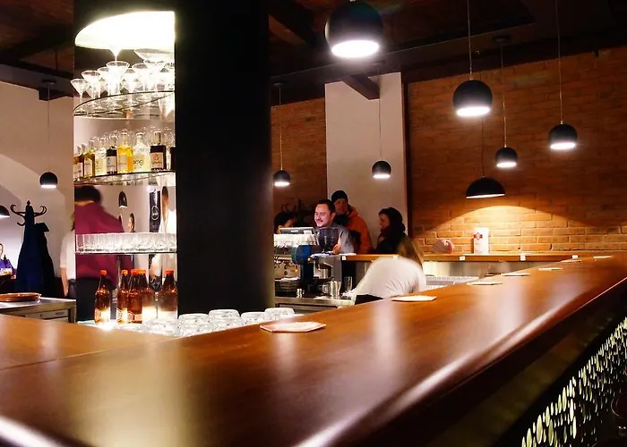 奇尤斯基皮佛法尔酒店- 酒店、餐厅和啤酒spa 酒店 3*